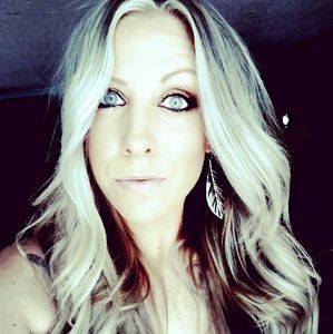 Meet your Posher, Josie